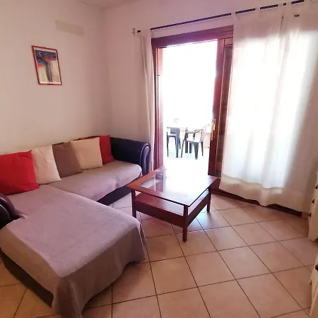 Residenza Gallura 아파트 올비아