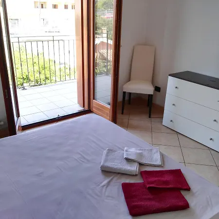 Residenza Gallura 아파트 *